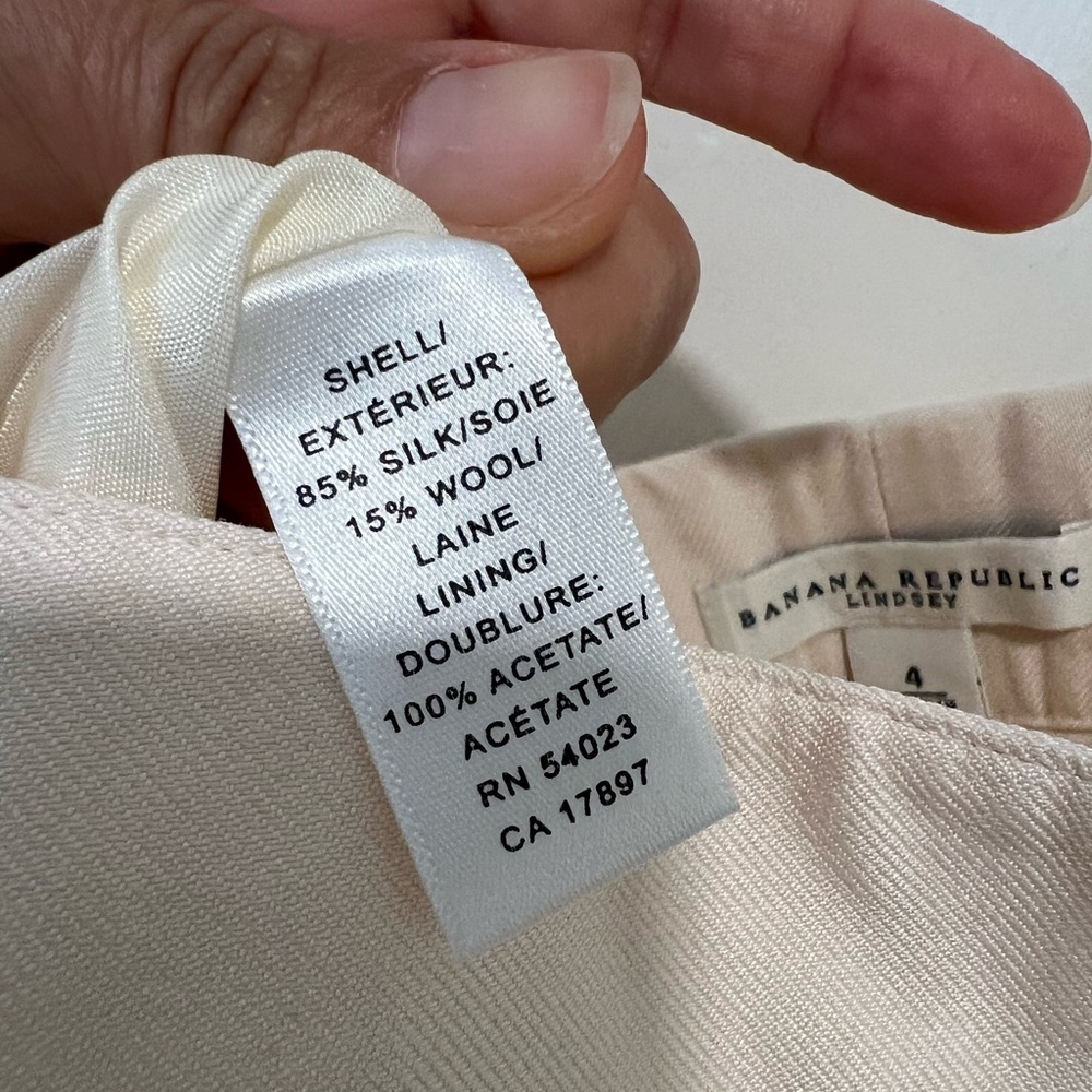 Silk and Wool Lindsey Banana Republic Cream Ankle Pants - Picture 3 of 3